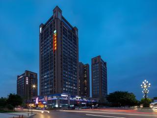 Vienna Hotel Chengdu University of Pertroleum Metro Station - Chengdu - 0