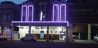 Tudor House Hotel - 1