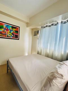 Charming Iloilo City Condo for Rent - Entire House - 1