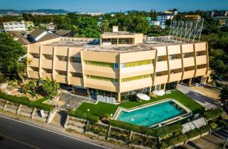 Bangsaen Villa Hotel - 1