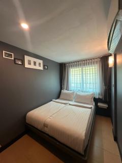 BB House Phra Athit - 1