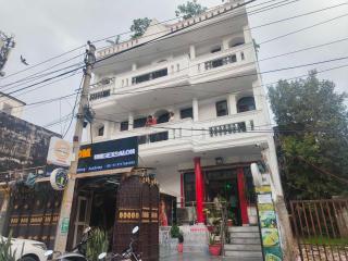 Hotel O Devom Inn - Noida - 5