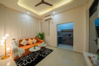 Aalaya Suites By Perfect Stayz - 1