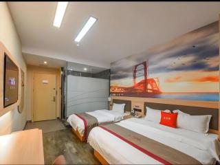 Thank Inn Hotel Anhui Fuyang Funan County Yunhe Dong Road - Funan - 2