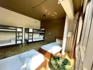 Dancenter The Spades Hostel - 2