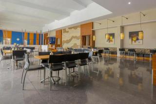 Hotel Senen Indah Syariah - 7