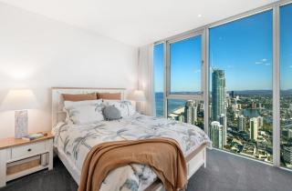 Skyview on Surfers - 3 BDR Level 52 Sub-Penthouse - Gold Coast - 2