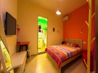 Dalian Household Theme Hotel Huanghe Road Branch - Dalian - 1