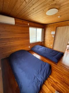 閑静な立地 繁華街とコンビニ バス停徒歩圏内 奄美 Guest House iroha 1日1組 2025年5月 Open Quiet Location Near Downtown One Group Per Day - 8