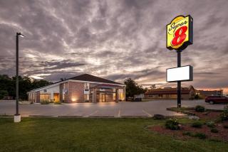 Super 8 by Wyndham Watertown WI - Watertown - 7
