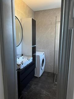 Apartment Vesna With Balcony & Free Parking - 2