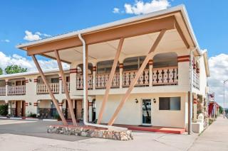 Travelodge by Wyndham Las Vegas NM - 5
