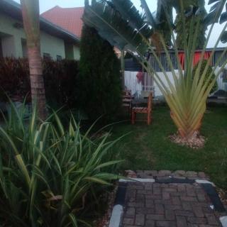 The Peace Guest House - Kigali - 7