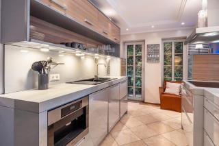 Traumhaus Whirlpool Sauna Grill - 1