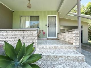 The Tides - 70s Seaside Bungalow - Port Douglas - 9