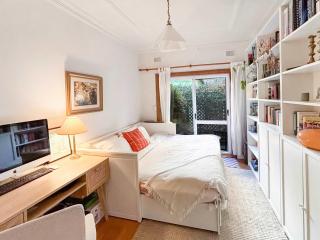 Stunning rooftop with Ocean Views - Bronte Beach 600m - Sydney - 4