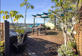 Stunning rooftop with Ocean Views - Bronte Beach 600m - Sydney - 2