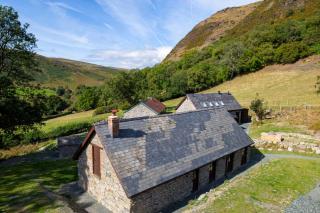 Cwm Clyd Longhouse - Llanwrthwl - 0