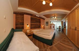 Hotel Sureghes - 9