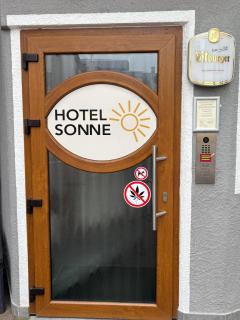 Hotel Sonne - Sinsheim - 8