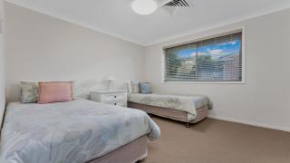 Primrose Sands Accom Holidays - 4