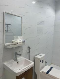 LP128-2 Livedin Cozy Studio Spot to Relax in Masif - 7