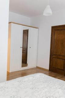 Locart -Cozy Downtown Apartment, near Black Church with Free Wi-fi - Braşov - 5