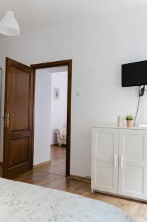 Locart -Cozy Downtown Apartment, near Black Church with Free Wi-fi - Braşov - 4
