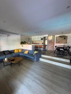 Wonderful house near Barcelona - Castelldefels - 0