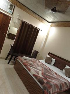 HOTEL BRIJ PALACE Near DSVV HARIPUR KALAN - 2