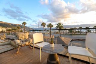 TreA Luxury Sunset Suites Vlore - 1