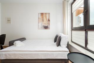 Wola Parkside Comfy Studio by BookingHost - 5