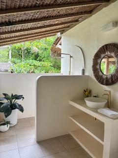 Jala Villas Lances Right HTs Mentawai - Katiet - 1