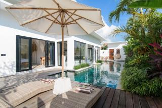 Brand New Sleek Tropical Escape Designer 2BR Villa with Pool - Dalung - 0