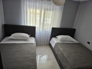 Edi Apartament 1 Center - Tirana - 8
