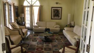 FOURWINDS Bungalow - 9