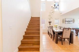 Luxurious Retreat. FREE HTD Pool & Outdoor Fun! - 9