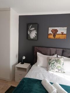 Cleo's Corner - East London - 9