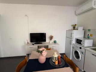 Oneglia Central House - 8