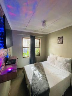 Lala Properties - Bloemfontein - 2