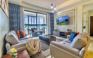 Modern Executive Apartment Heated Pool and Gym - 0