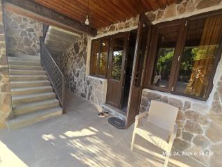 Lili's Riverside Villa in Dagva - 2