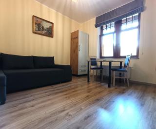 Studio 40 - 5