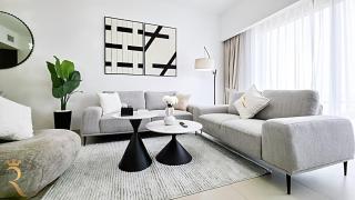 Bright 1BR Getaway in Gate Towers with City Views - Abu Dhabi - 4