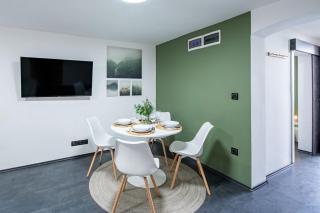 Central - Green - Stylish - Quiet Sleep - 7