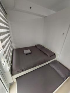 Tagaytay Kat Suite at Wind Residences with Balcony, Netflix and Karaoke - Tagaytay - 3