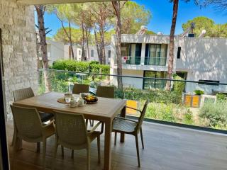 Rizzos apartment - Lalzit Bay - 0
