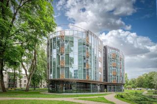 Sun Sonata Apartments 3 - 2