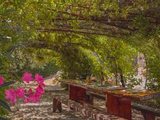 Villa Antolina - Yellow Suite by Host Hero - 0