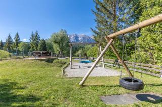 Alpine Club Resort - 1